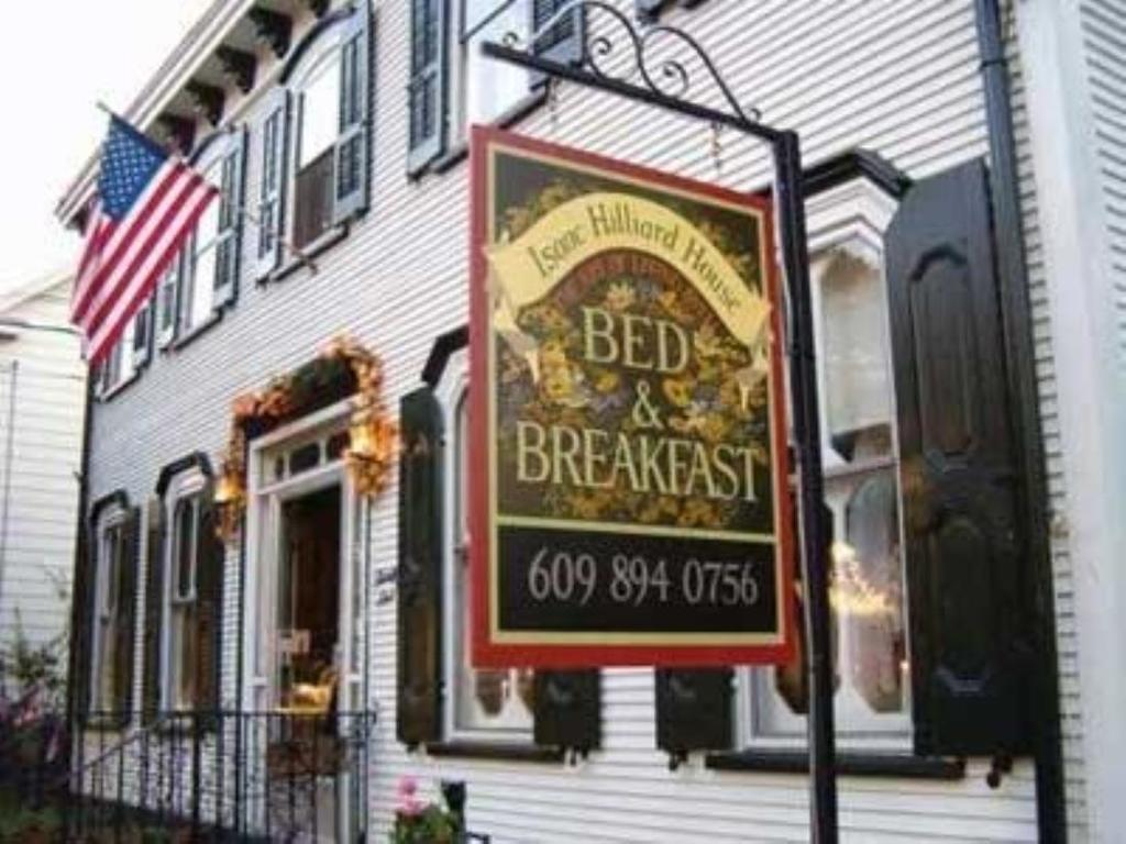 Isaac Hilliard House Bed And Breakfast Pemberton Exterior photo