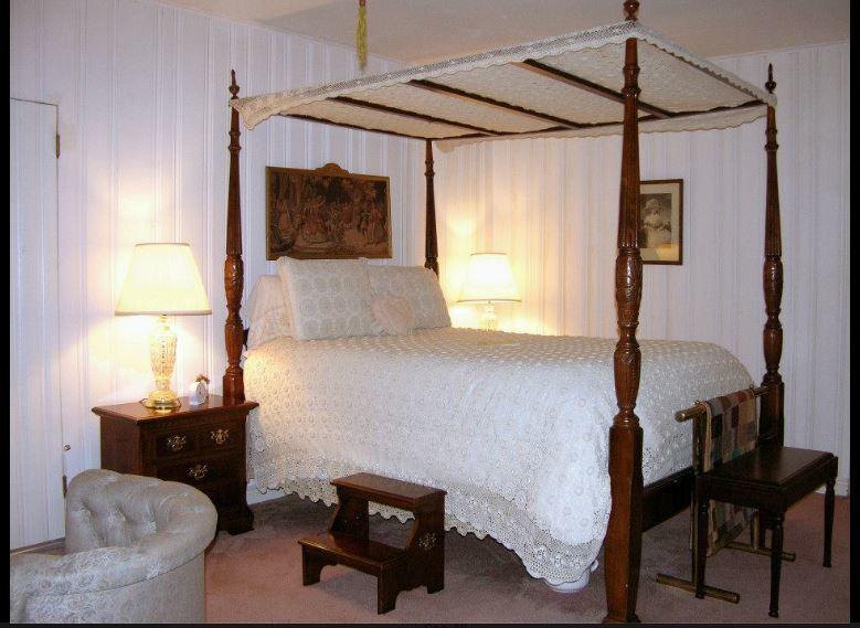 Isaac Hilliard House Bed And Breakfast Pemberton Exterior photo